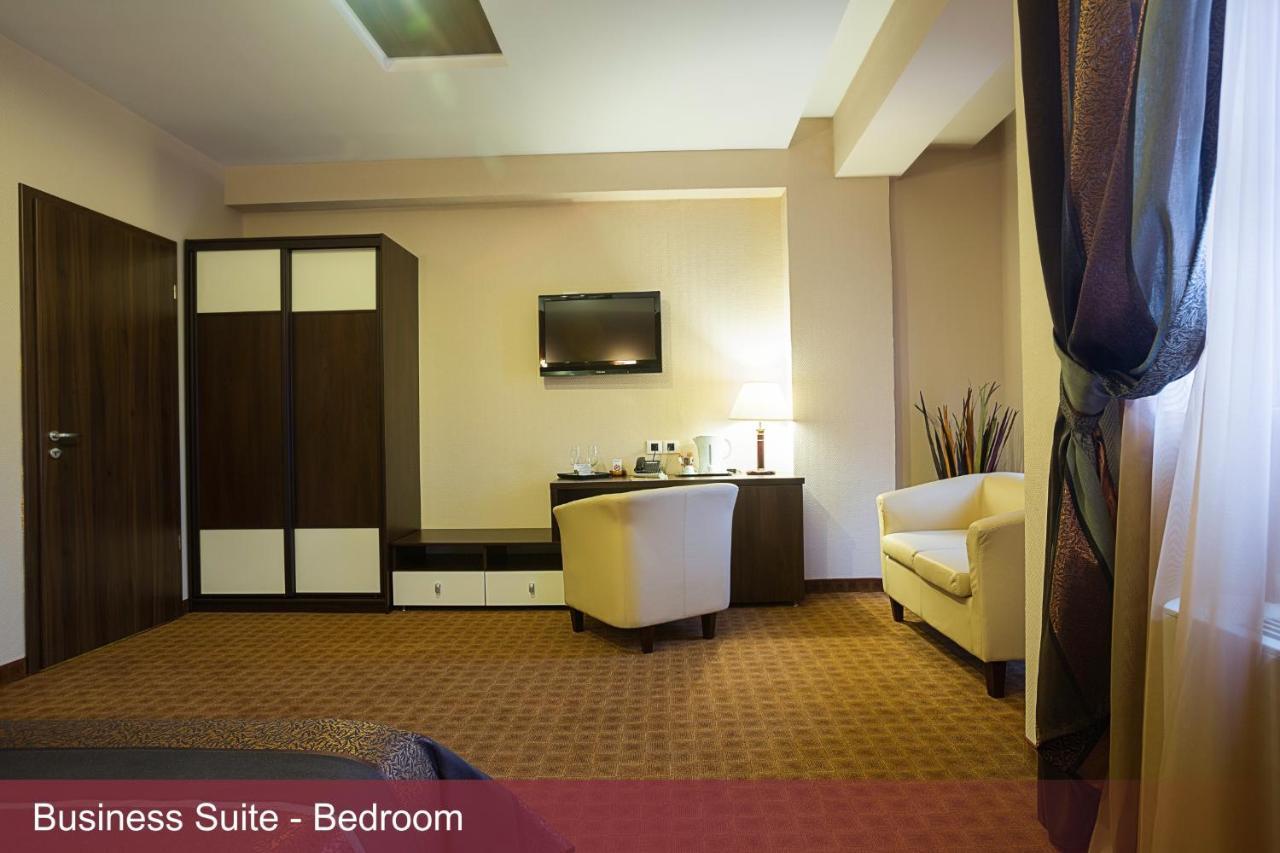 Inter Business Bucharest Hotel Ngoại thất bức ảnh
