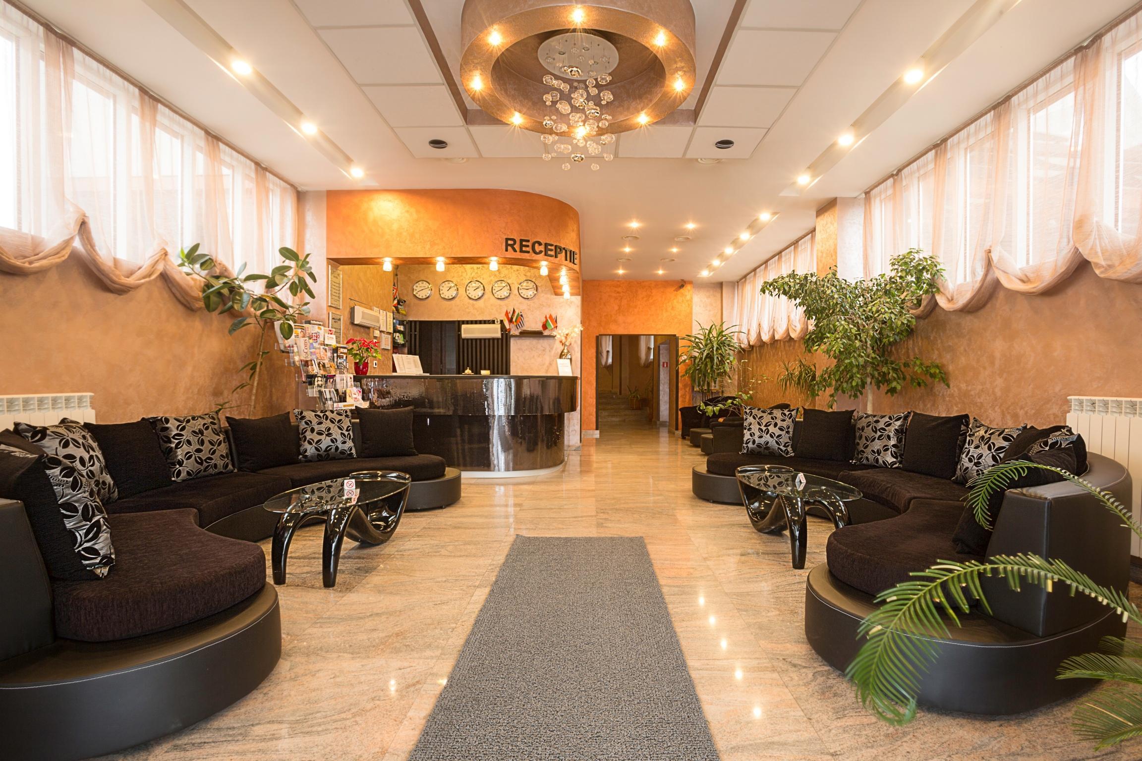 Inter Business Bucharest Hotel Ngoại thất bức ảnh